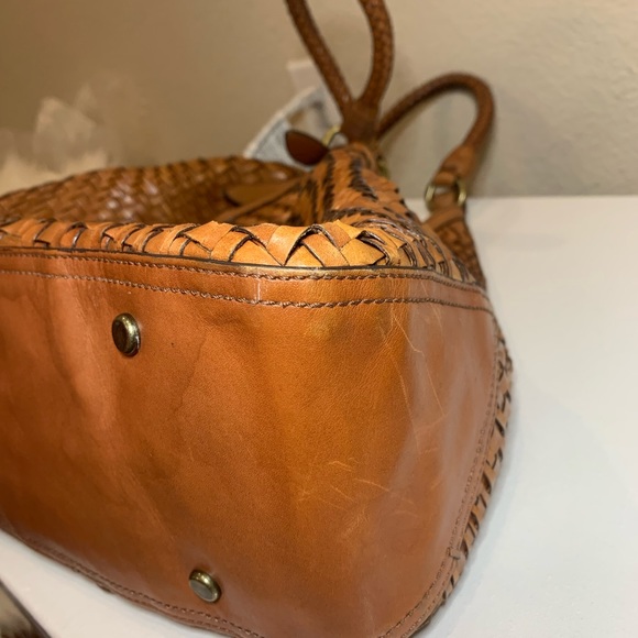 COLE HAAN Genevieve Weave Large Triangle Tote Hobo Bag Purse British Tan Cognac - Picture 7 of 11